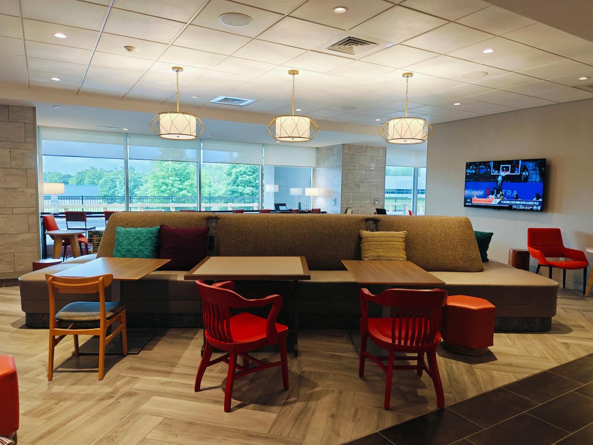 Home2 Suites By Hilton Bristol Esterno foto