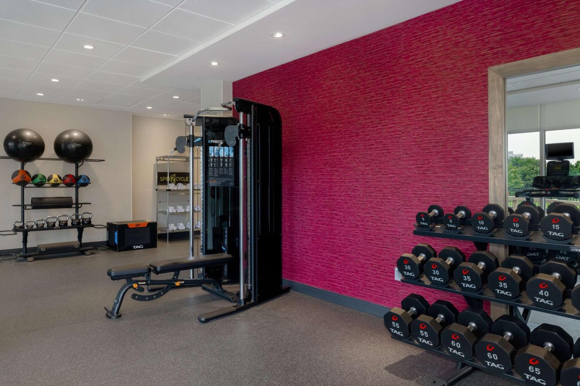 Home2 Suites By Hilton Bristol Esterno foto