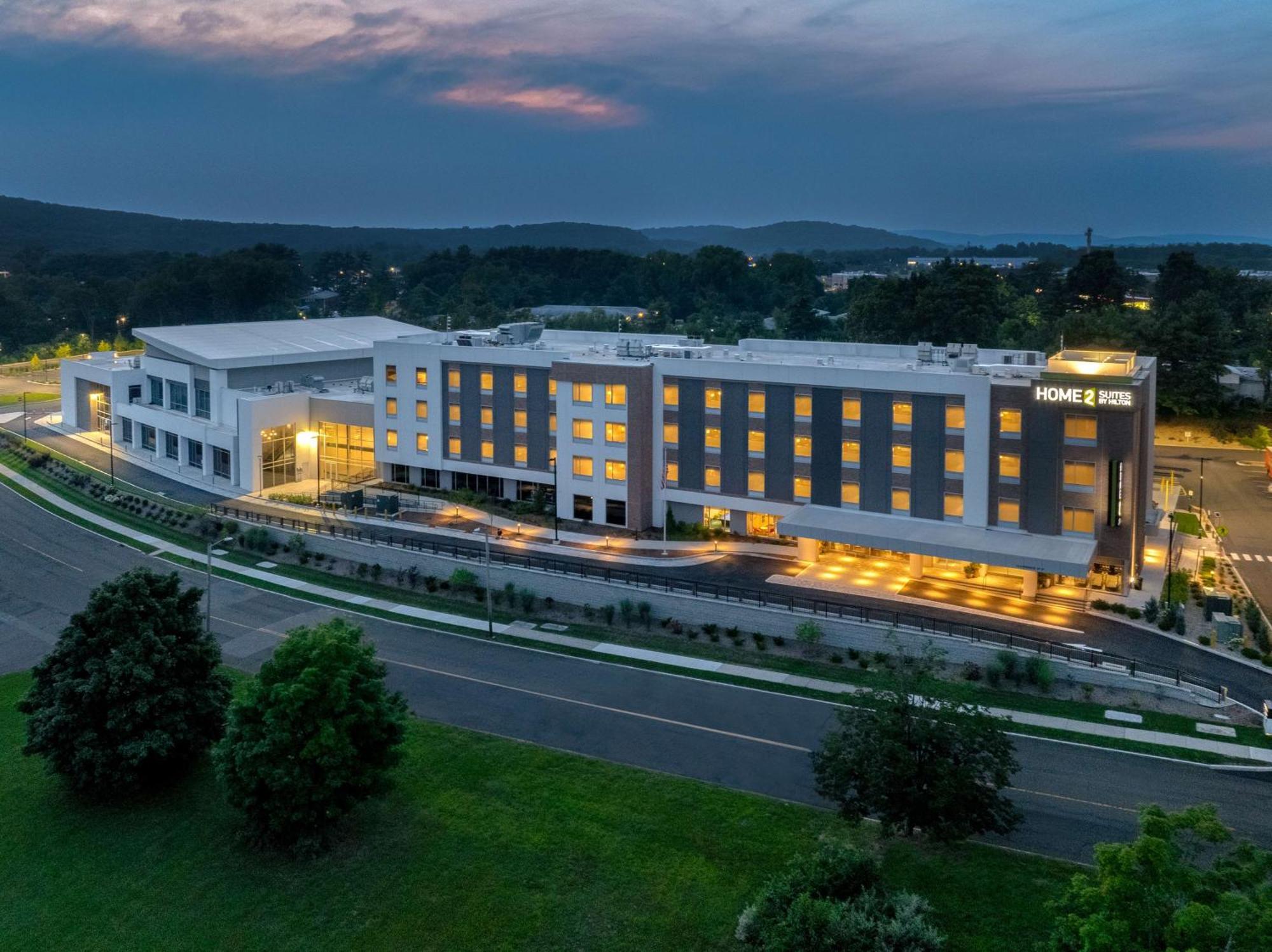 Home2 Suites By Hilton Bristol Esterno foto